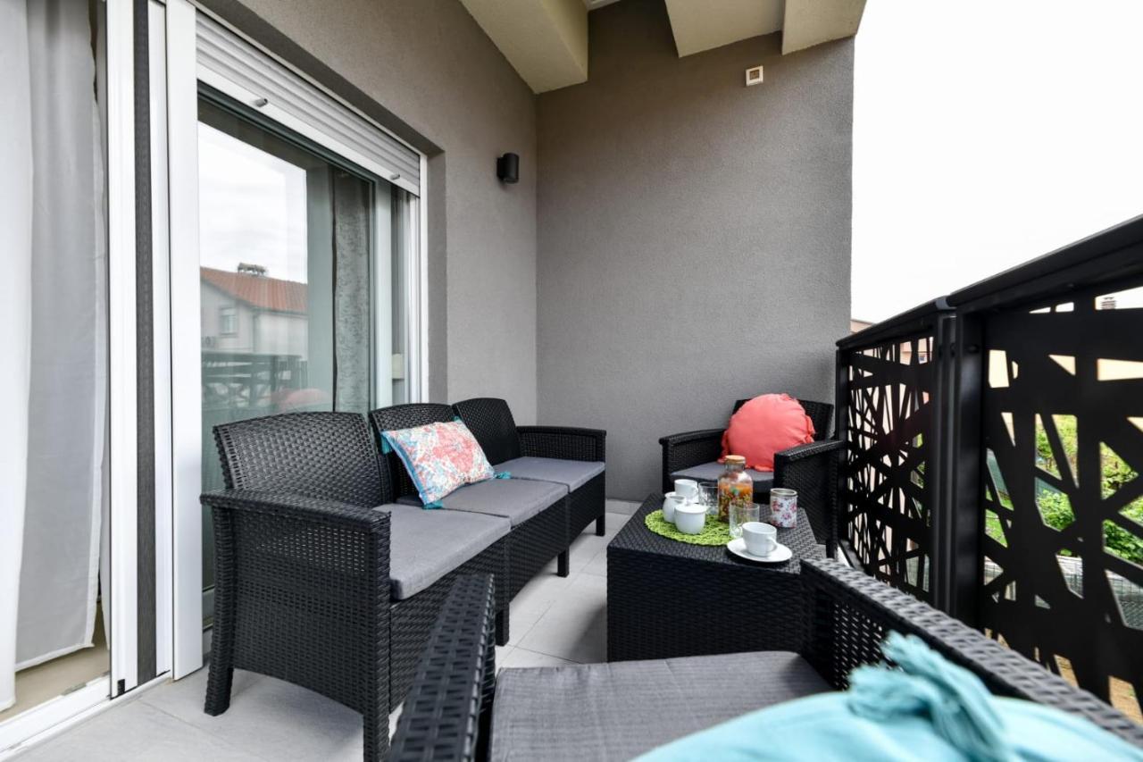 זאדאר Family Apartment Amare מראה חיצוני תמונה